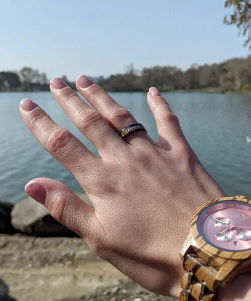 BAGUE EN BOIS Flèche de Cupidon noire Passion Sim - Bois Eden